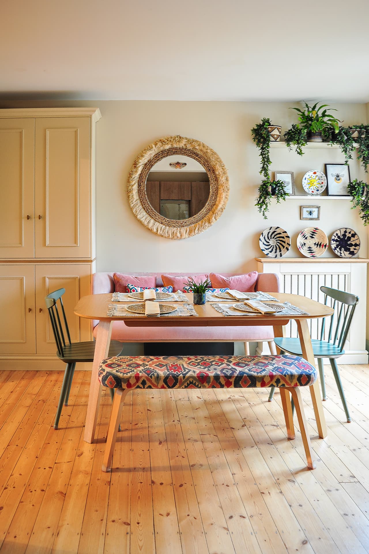 modern family kitchen diner